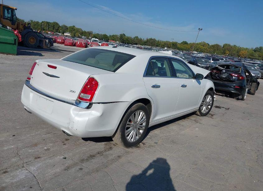 Photo 4 of 2012 Chrysler 300 LIMITED (VIN 2C3CCAHG6CH179919)