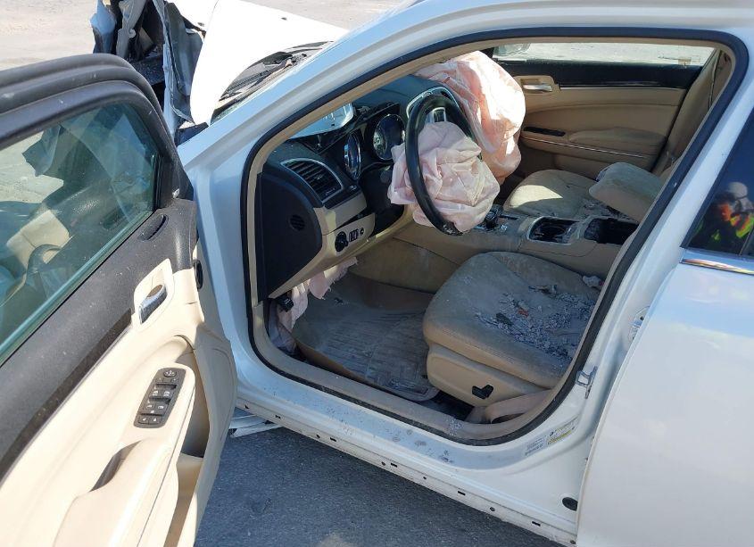 Photo 5 of 2012 Chrysler 300 LIMITED (VIN 2C3CCAHG6CH179919)