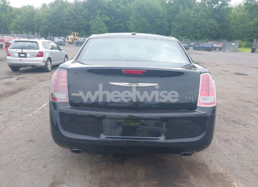 Photo 16 of 2014 Chrysler 300c JOHN VARVATOS LIMITED EDITION AWD (VIN 2C3CCAJG4EH236969)