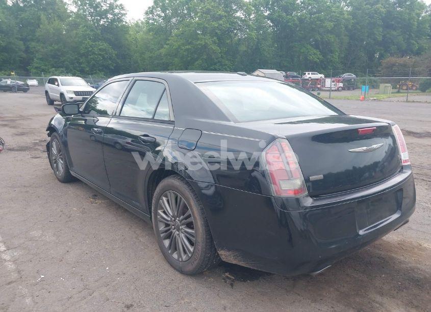 Photo 3 of 2014 Chrysler 300c JOHN VARVATOS LIMITED EDITION AWD (VIN 2C3CCAJG4EH236969)
