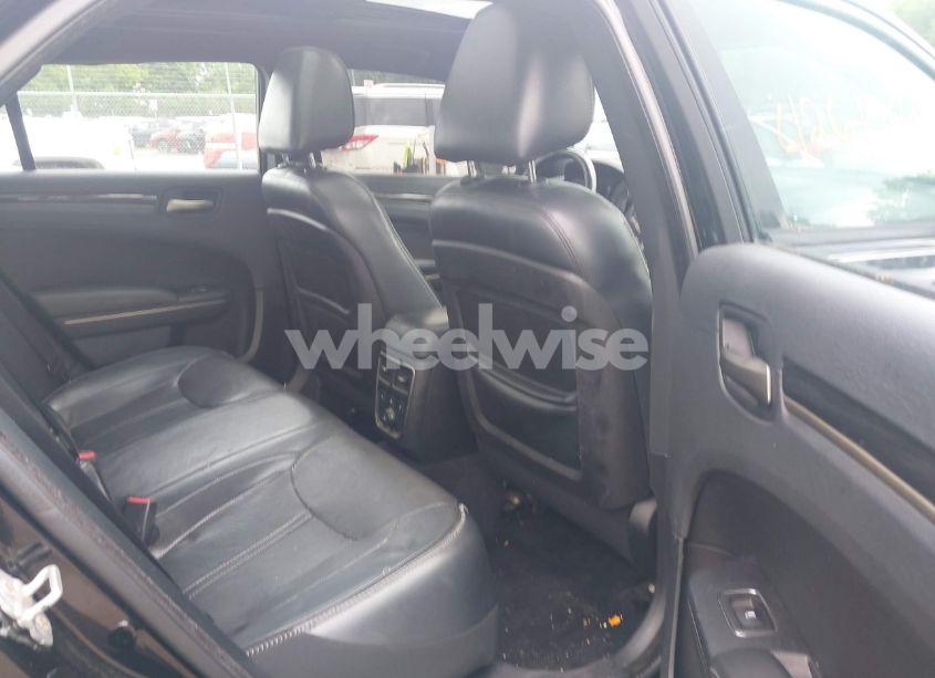 Photo 8 of 2014 Chrysler 300c JOHN VARVATOS LIMITED EDITION AWD (VIN 2C3CCAJG4EH236969)