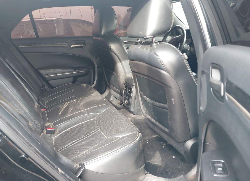 Photo 8 of 2014 Chrysler 300c JOHN VARVATOS LUXURY (VIN 2C3CCAJG6EH240439)