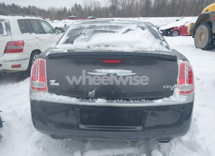 Photo 16 of 2013 Chrysler 300c JOHN VARVATOS LUXURY EDITION AWD (VIN 2C3CCAJTXDH621920)