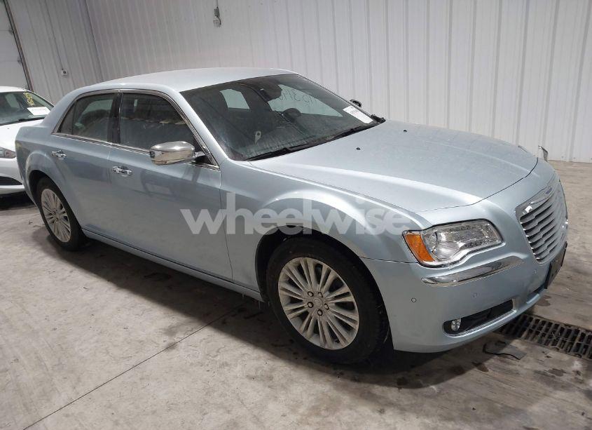 2013 Chrysler 300c AWD (VIN 2C3CCAKG0DH604318) main photo