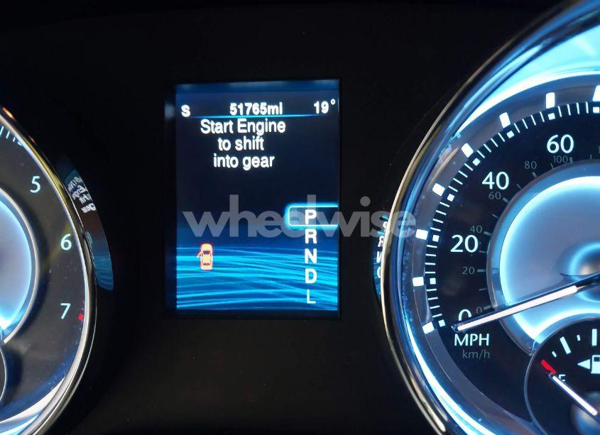 Photo 15 of 2013 Chrysler 300c AWD (VIN 2C3CCAKG0DH604318)