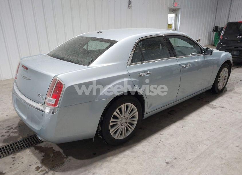 Photo 4 of 2013 Chrysler 300c AWD (VIN 2C3CCAKG0DH604318)