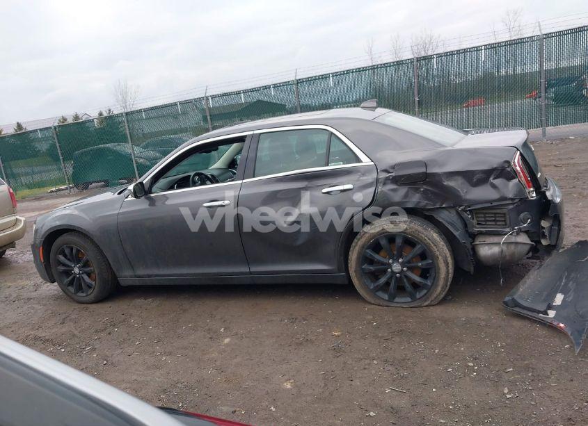 Photo 14 of 2016 Chrysler 300c AWD (VIN 2C3CCAKG2GH208394)