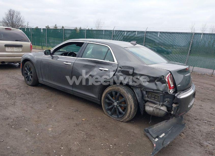 Photo 3 of 2016 Chrysler 300c AWD (VIN 2C3CCAKG2GH208394)