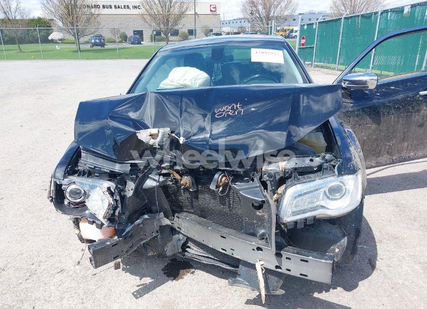 Photo 10 of 2016 Chrysler 300c AWD (VIN 2C3CCAKG4GH325443)