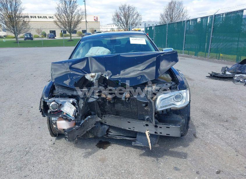 Photo 12 of 2016 Chrysler 300c AWD (VIN 2C3CCAKG4GH325443)