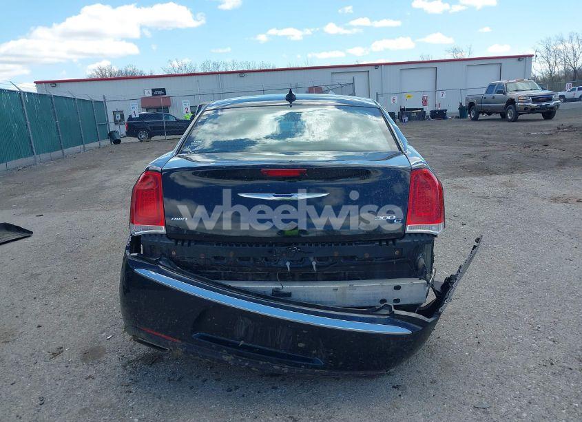 Photo 16 of 2016 Chrysler 300c AWD (VIN 2C3CCAKG4GH325443)