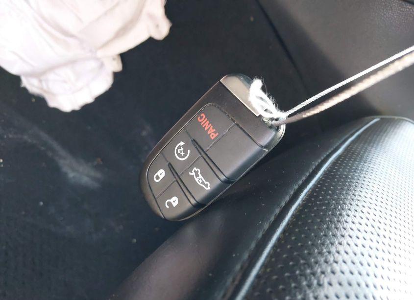 Photo 11 of 2019 Chrysler 300 LIMITED AWD (VIN 2C3CCAKG4KH690861)