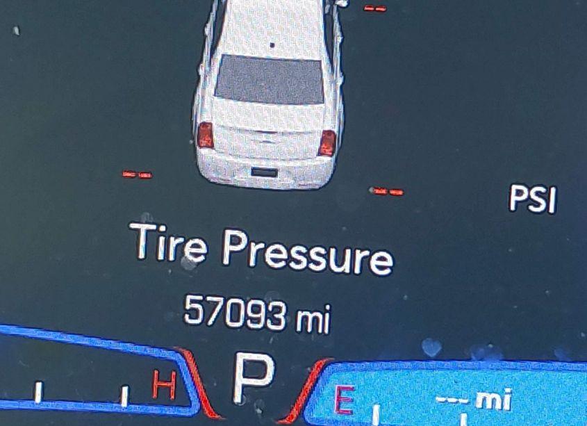 Photo 16 of 2019 Chrysler 300 LIMITED AWD (VIN 2C3CCAKG4KH690861)