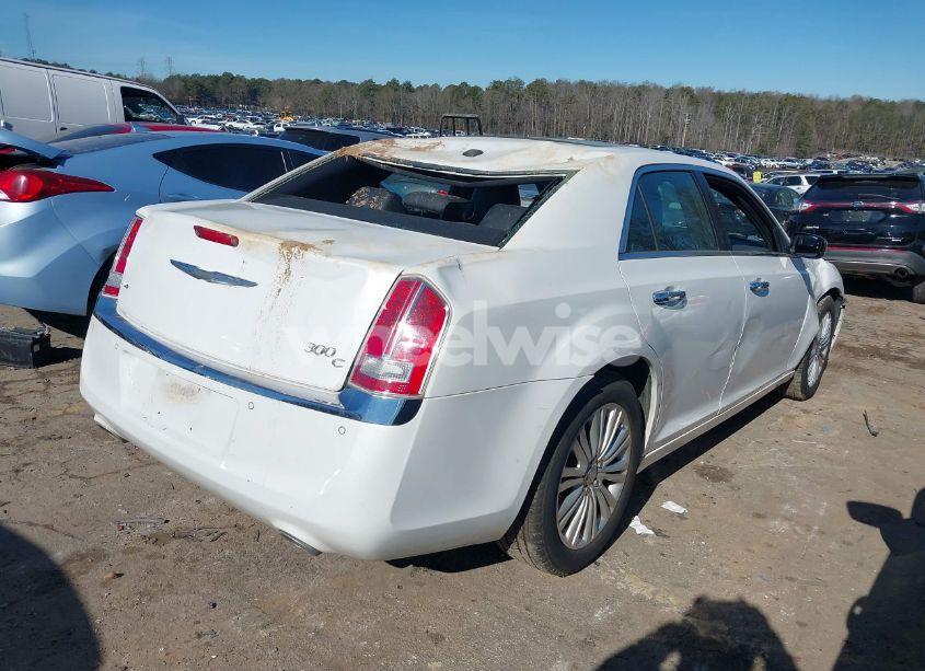 Photo 4 of 2013 Chrysler 300c AWD (VIN 2C3CCAKG6DH602475)