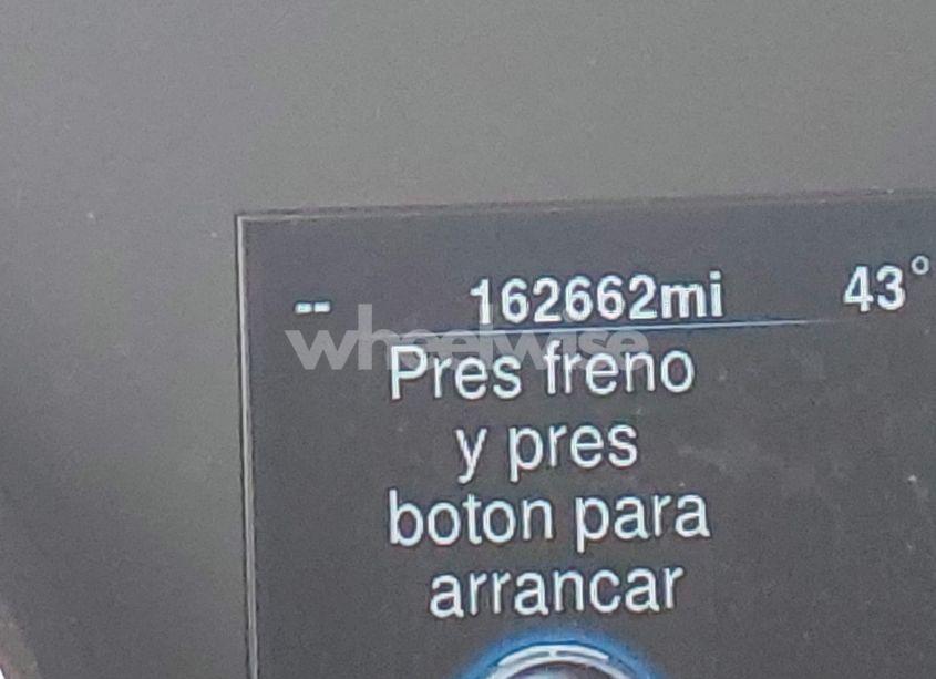 Photo 15 of 2013 Chrysler 300c AWD (VIN 2C3CCAKG7DH619334)