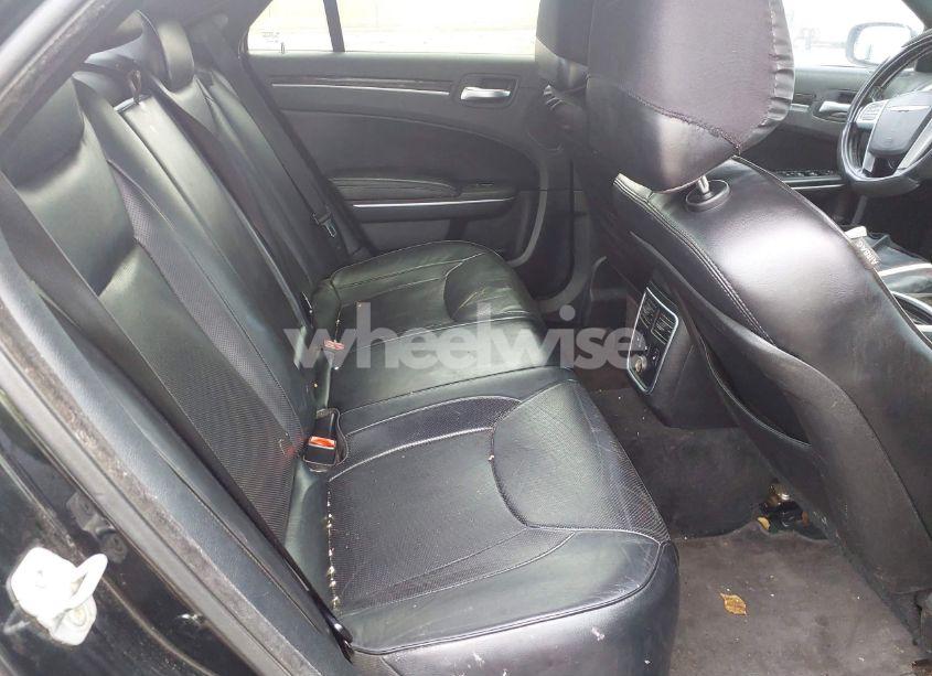 Photo 8 of 2013 Chrysler 300c AWD (VIN 2C3CCAKG7DH619334)