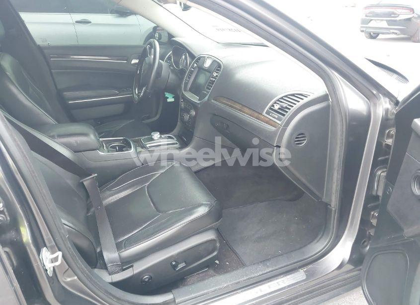 Photo 5 of 2016 Chrysler 300c AWD (VIN 2C3CCAKG7GH287674)