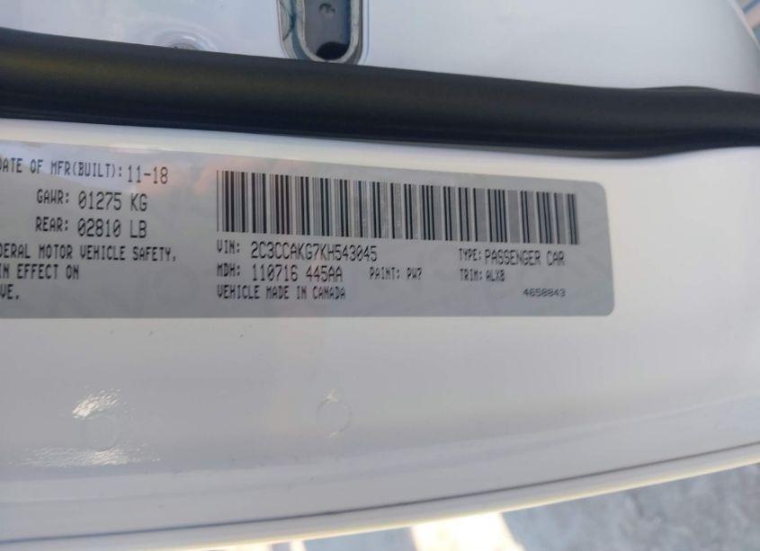 Photo 9 of 2019 Chrysler 300 LIMITED AWD (VIN 2C3CCAKG7KH543045)