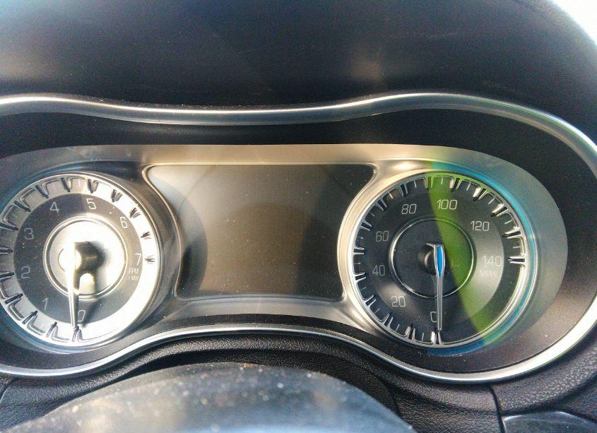 Photo 7 of 2019 Chrysler 300 LIMITED AWD (VIN 2C3CCAKG7KH586638)