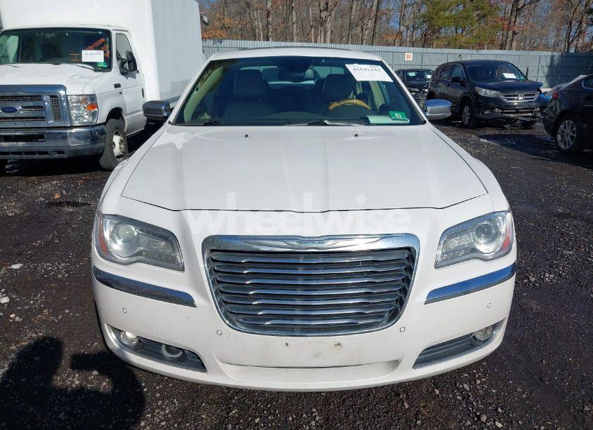 Photo 12 of 2013 Chrysler 300c AWD (VIN 2C3CCAKGXDH733148)