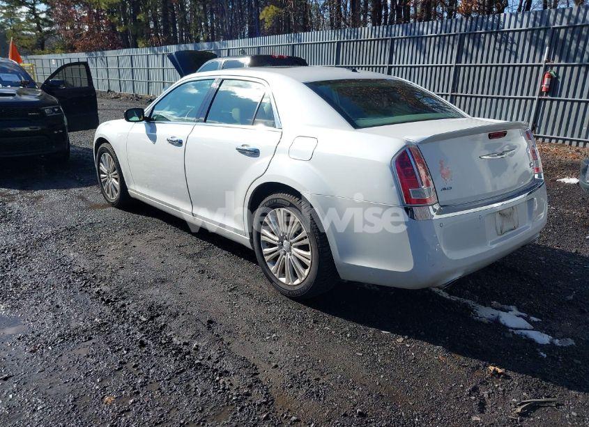 Photo 3 of 2013 Chrysler 300c AWD (VIN 2C3CCAKGXDH733148)