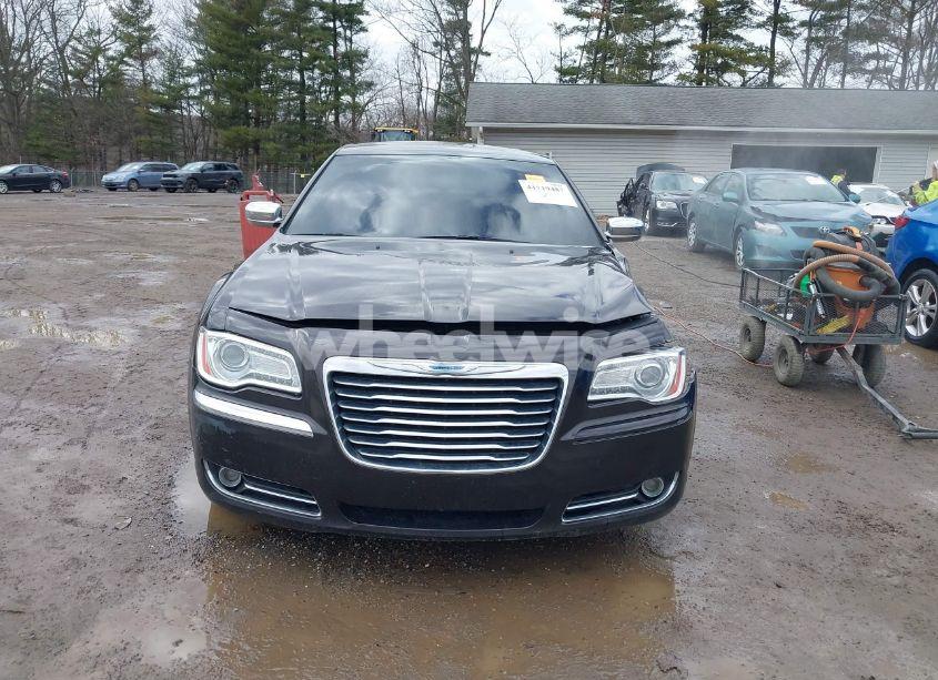 Photo 12 of 2013 Chrysler 300c AWD (VIN 2C3CCAKT2DH646633)