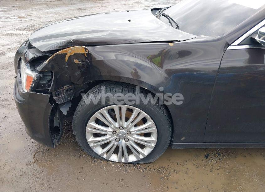 Photo 17 of 2013 Chrysler 300c AWD (VIN 2C3CCAKT2DH646633)