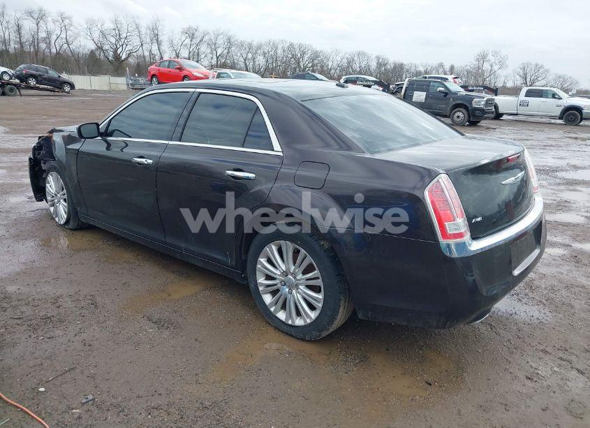 Photo 3 of 2013 Chrysler 300c AWD (VIN 2C3CCAKT2DH646633)
