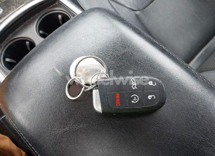 Photo 11 of 2013 Chrysler 300c AWD (VIN 2C3CCAKT4DH667127)