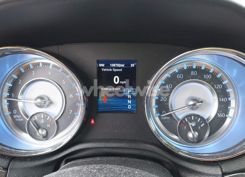 Photo 7 of 2013 Chrysler 300c AWD (VIN 2C3CCAKT4DH667127)