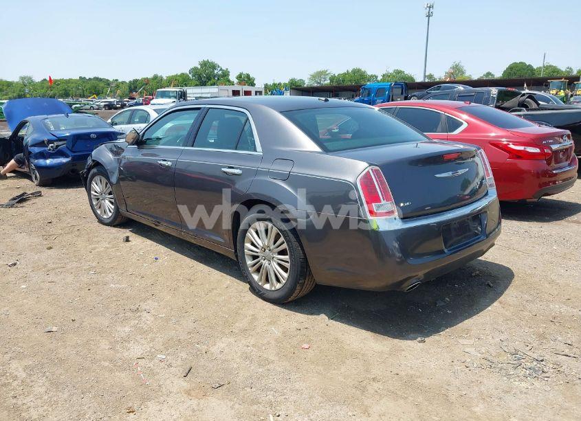 Photo 3 of 2013 Chrysler 300c AWD (VIN 2C3CCAKT6DH744998)