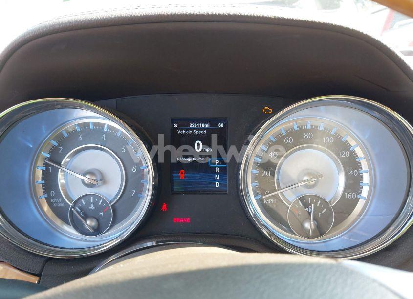 Photo 7 of 2013 Chrysler 300c AWD (VIN 2C3CCAKT8DH505338)