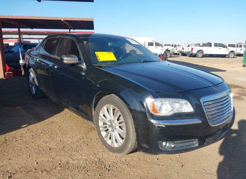2013 Chrysler 300c AWD (VIN 2C3CCAKTXDH541452) main photo