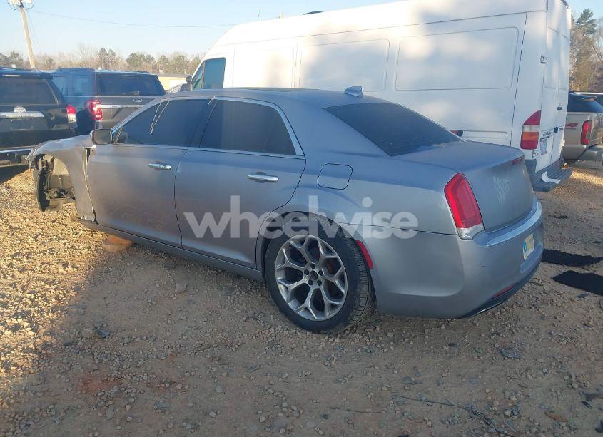 Photo 3 of 2016 Chrysler 300c PLATINUM (VIN 2C3CCAPG6GH167731)