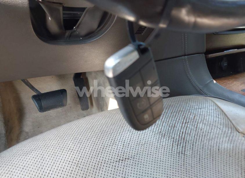 Photo 11 of 2012 Chrysler 300c LUXURY SERIES (VIN 2C3CCAPT4CH253966)