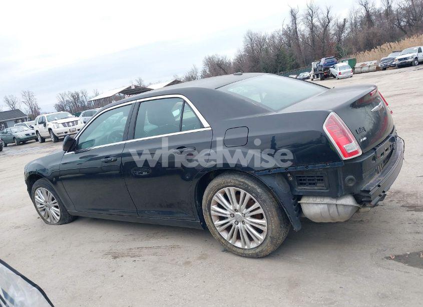 Photo 14 of 2014 Chrysler 300 (VIN 2C3CCARG0EH273747)