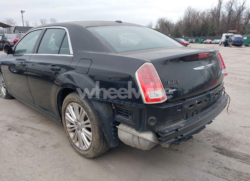 Photo 18 of 2014 Chrysler 300 (VIN 2C3CCARG0EH273747)