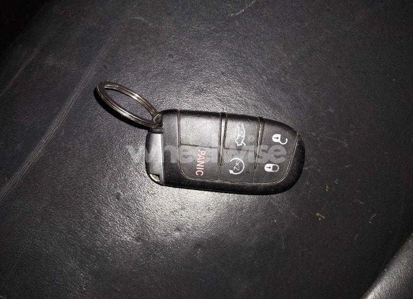 Photo 11 of 2016 Chrysler 300 LIMITED (VIN 2C3CCARG0GH170699)