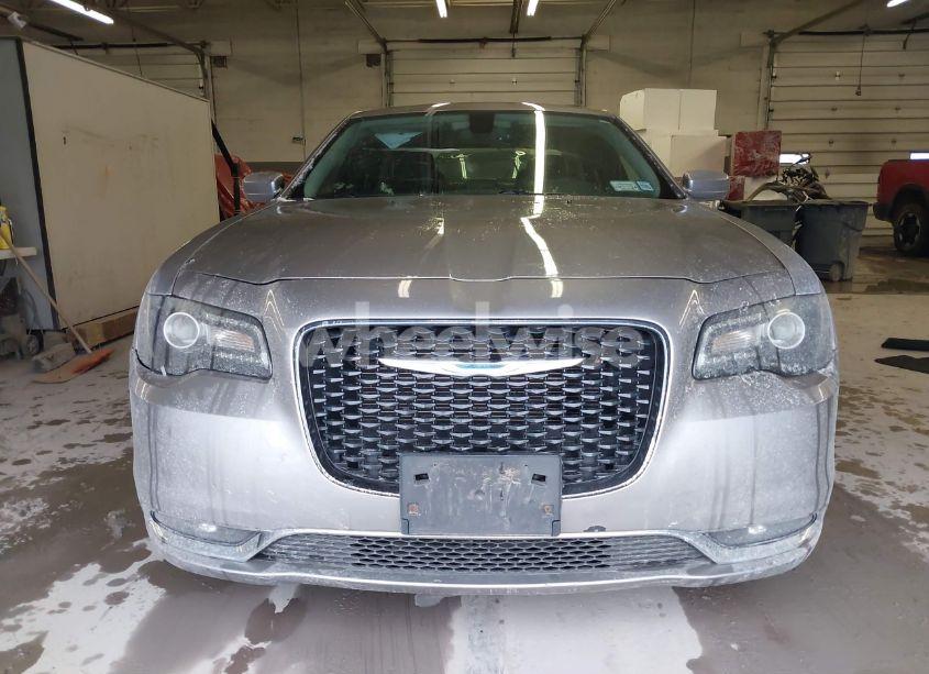 Photo 12 of 2016 Chrysler 300 LIMITED (VIN 2C3CCARG0GH170699)