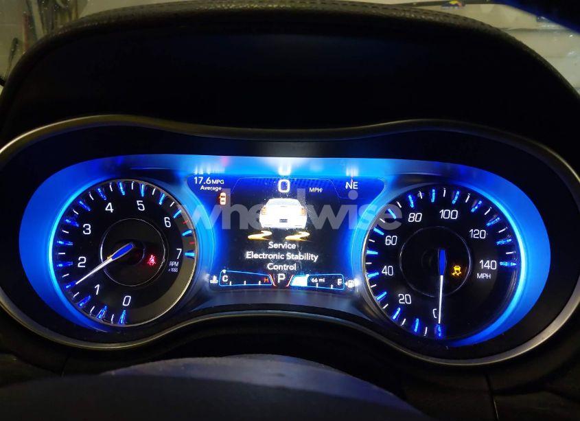 Photo 7 of 2016 Chrysler 300 LIMITED (VIN 2C3CCARG0GH170699)