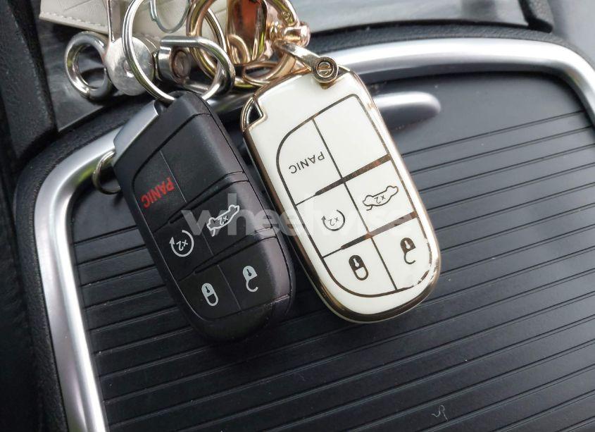 Photo 11 of 2016 Chrysler 300 LIMITED (VIN 2C3CCARG1GH321338)