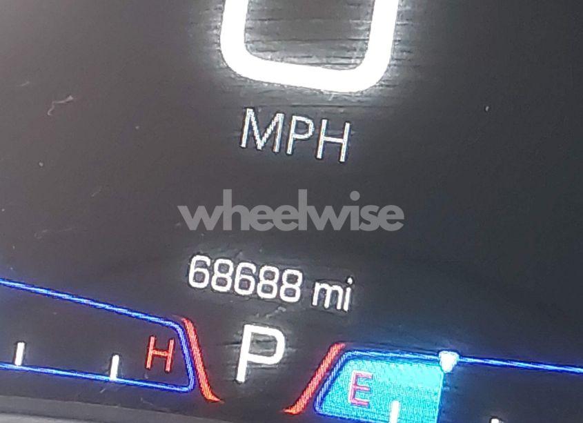 Photo 16 of 2016 Chrysler 300 LIMITED (VIN 2C3CCARG1GH321338)