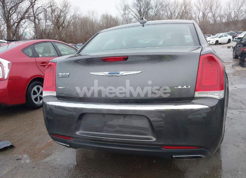 Photo 17 of 2016 Chrysler 300 LIMITED (VIN 2C3CCARG1GH321338)