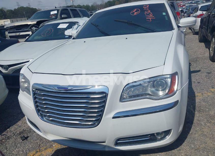 Photo 11 of 2014 Chrysler 300 (VIN 2C3CCARG3EH278621)