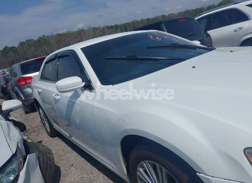 Photo 12 of 2014 Chrysler 300 (VIN 2C3CCARG3EH278621)