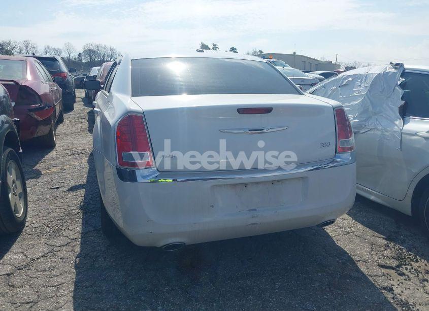 Photo 15 of 2014 Chrysler 300 (VIN 2C3CCARG3EH278621)