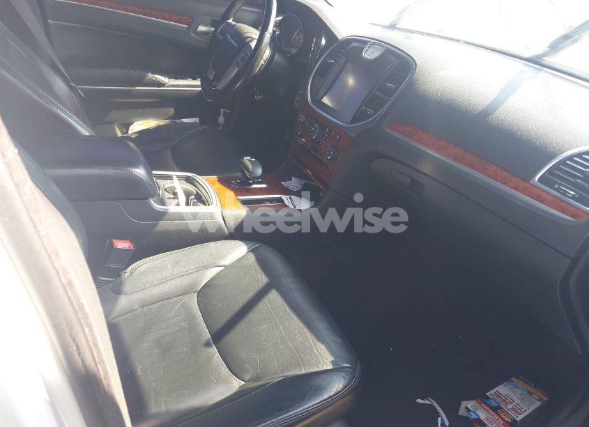 Photo 5 of 2014 Chrysler 300 (VIN 2C3CCARG3EH278621)