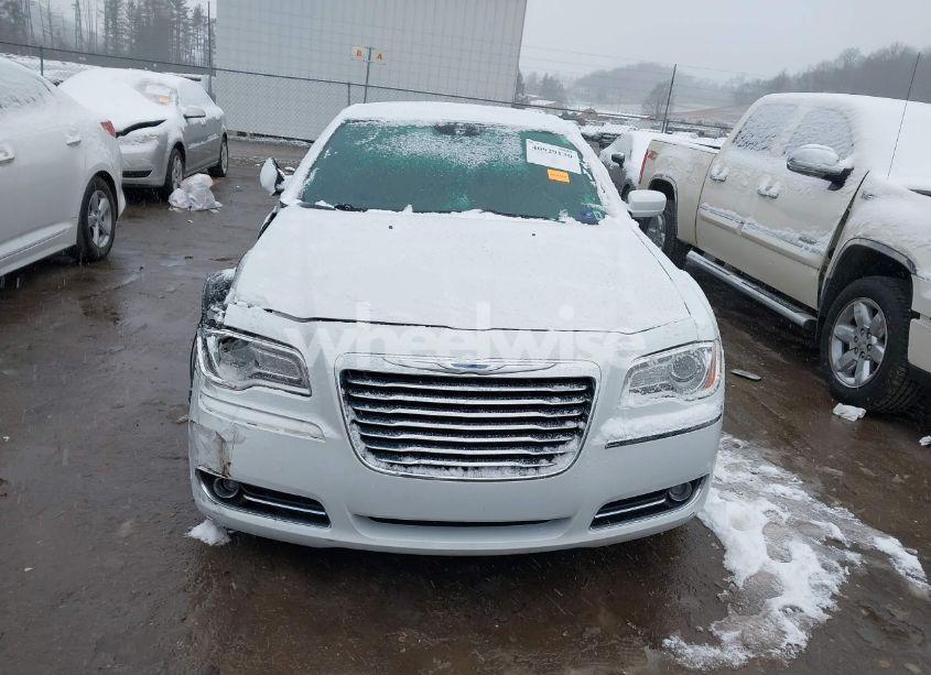 Photo 13 of 2014 Chrysler 300 (VIN 2C3CCARG3EH280451)