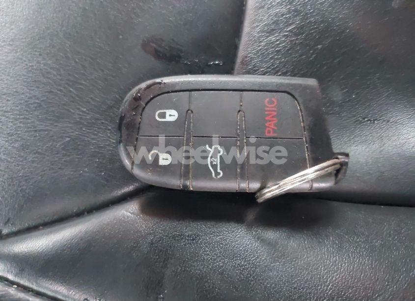 Photo 11 of 2014 Chrysler 300 (VIN 2C3CCARG4EH148587)