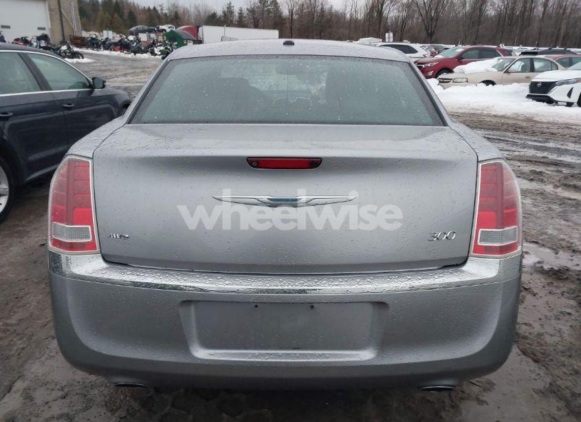 Photo 17 of 2014 Chrysler 300 (VIN 2C3CCARG4EH148587)